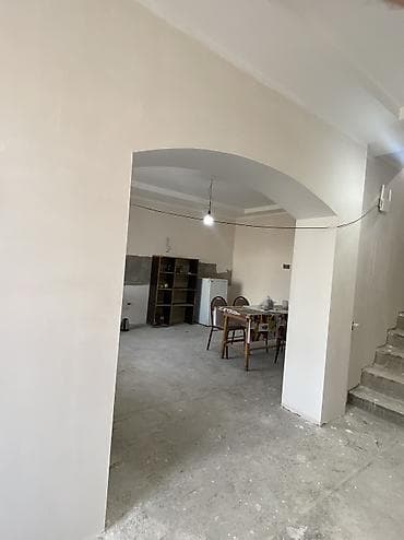 razin bina evleri: Qala qəs. 5 otaqlı, 220 kv. m, Kredit yoxdur, Orta təmir — 6