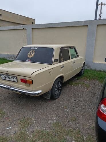 радиатор охлаждения опель вектра б: VAZ klassik sedan Xüsusiyyətlər: - Korpus: 4 qapılı sedan, bej rəng - — 6