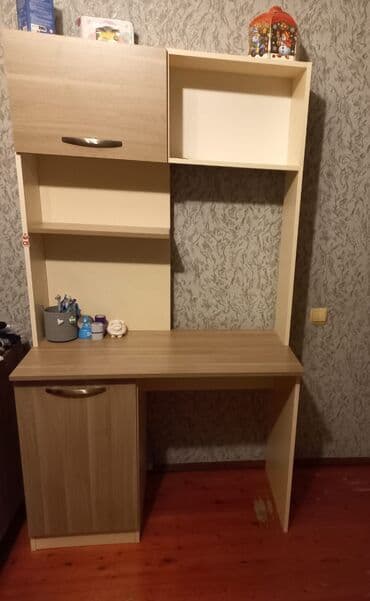 Yazi stolu 60 azn tecili satilir prablemi yoxdu yaxsi veziyyetdedi