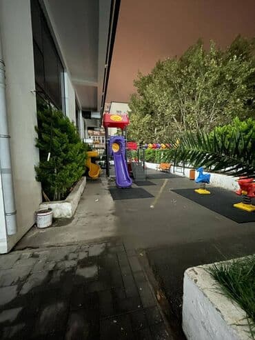 4 cu mikrorayon kiraye evler 2023: Gənclik metrosuna yaxin Təhsil Nazirliyinə yaxin 6 mertebeli binanın — 4