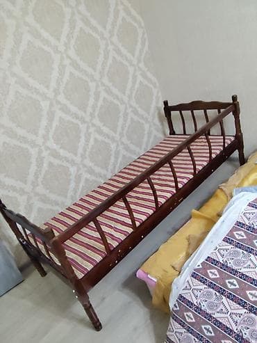 İşlənmiş, Təknəfərlik çarpayı, Bazasız, Matras ilə, Siyirməsiz