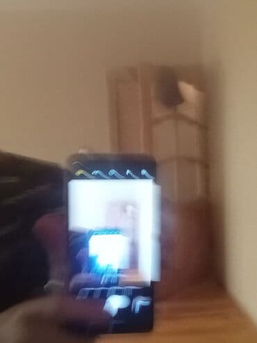 huawei nova 12i qiymeti: Məhsul: Çəhrayı rəngli smartfon - Arxa panel: mat çəhrayı örtük - — 3