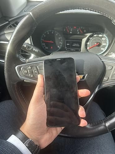 IPhone Xs Max, Gümüşü, Simsiz şarj lalafo.az -da IPhone Xs Max, Gümüşü, Simsiz şarj