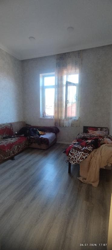 ucuz 2 otaqlı ev alıram: Mərkəzi yola yaxın raboçidə iki otag mətbəxi sanuzeli balkonu — 1