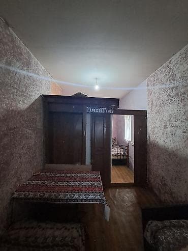Həyət evləri və villaların satışı: Yasamal 2 otaqlı, 40 kv. m, Orta təmir — 4