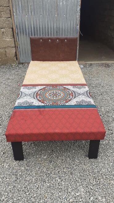 Çarpayı təzə Hazırı var Çatdırılma var 1 nəfərlik 50 manat 2 nəfərlik — 1