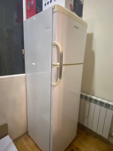 ZİL: İşlənmiş 2 qapılı Beko Soyuducu Satılır, rəng - Ağ — 4