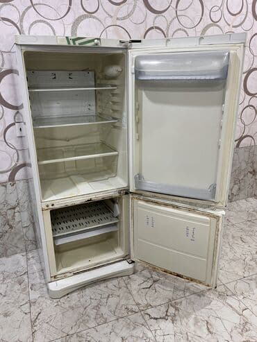 Məişət texnikası: İşlənmiş 2 qapılı Indesit Soyuducu Satılır, rəng - Ağ — 6