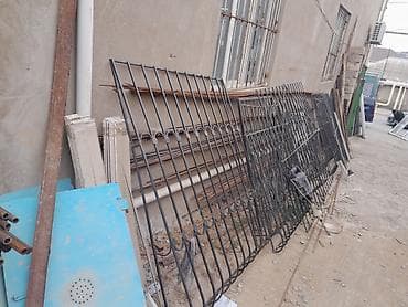 kreditle darvaza: Dəmir pəncərə barmaqlıqları - Material: qalın divarlı polad profil və — 1