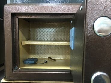 pul qab: ⚡️eni 39 ⚡️Derinlik 31 ⚡️hundurluk 32 ⚡️seyf iki acar ve kodile — 2