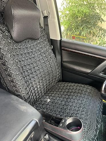 Toyota Land Kruyzer 200 kuza üçün salon çexolu. Yaxşı vəziyyətdə. Heç — 1