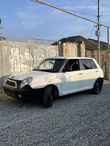 peri: LIFAN Smily (320): 1.3 l | 2013 il Sedan — 3