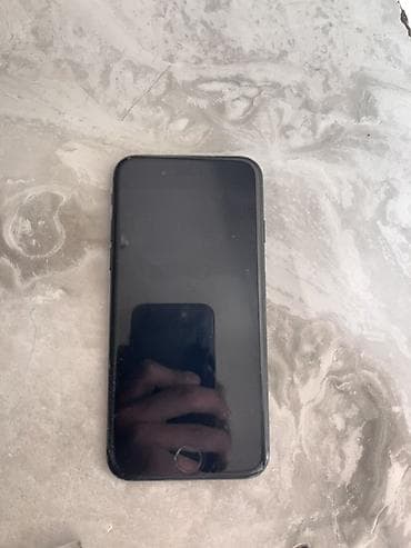 13 pro ayfon: IPhone 7, 32 GB, Qara, Barmaq izi — 2