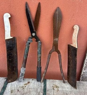 Mexaniki əl alətləri: Bağçılıq və ustalıq alətləri dəsti Tərkib: - Əl mişarı – taxta və — 4