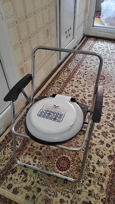кресло туалет: Köməkçi tualet stulu (komod kreslo) - Portativ, sərt metal karkaslı — 2