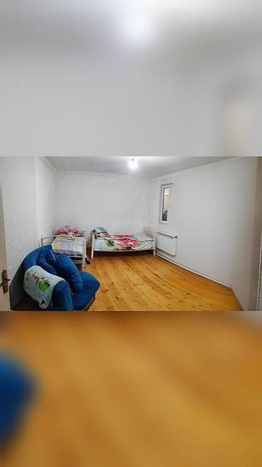 Дома: НЗС 3 комнаты, 90 м², Средний ремонт — 3