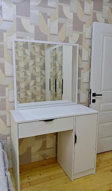 işlənmiş mətbəxt mebeli: 2 təknəfərlik çarpayı, Dolab — 3