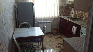 qusarda ucuz kiraye evler: Nəsimi rayonu ərazisində (Medi Club həyəti) inşa edilmiş 5 mərtəbəli — 5