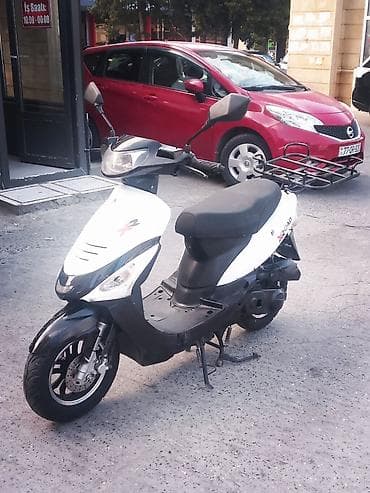 scooter ehtiyat hisseleri: Salam təcili satılır deyə ucuz qiymətə qoymuşam otur sürdü heç bir — 1