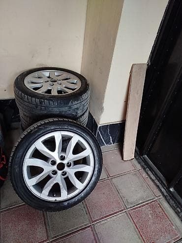 Б/у Колесо Hyundai 215 / 50 / R 17, 5 Болтов