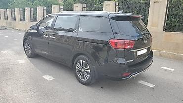 Kia Carnival: 2 l | 2020 il Van/Minivan