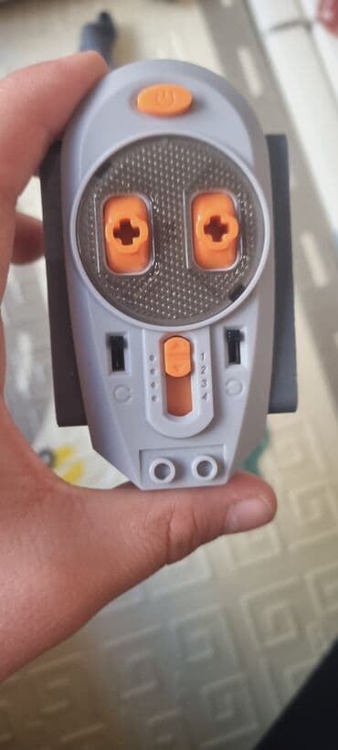 oyuncaq mator: Leqo motor — 11