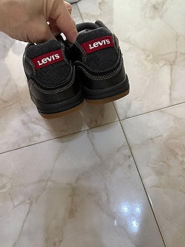 qara ketler: Rəng - Qara Krossovkalar, Ölçü: 31, Oğlan üçün — 1