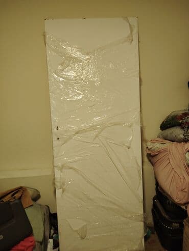 navalca qiymeti: 3eded var. 2sinin ölçüsü eni 90,hundurluyu 2.8.digeri eni 78,uzunu — 3