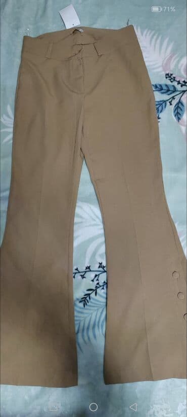 qadin ucun kostyum modelleri: Qadın geyimləri dəsti – ayrı-ayrılıqda təsvir 1) Qışlıq süni kürklü — 2