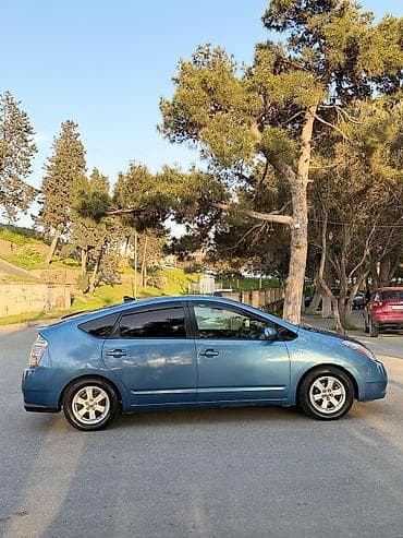 balaca maşın: Toyota Prius: 1.5 l | 2007 il Hetçbek — 9