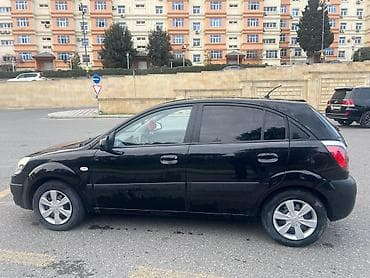 Kia Rio: 1.4 l | 2006 il Hetçbek — 4