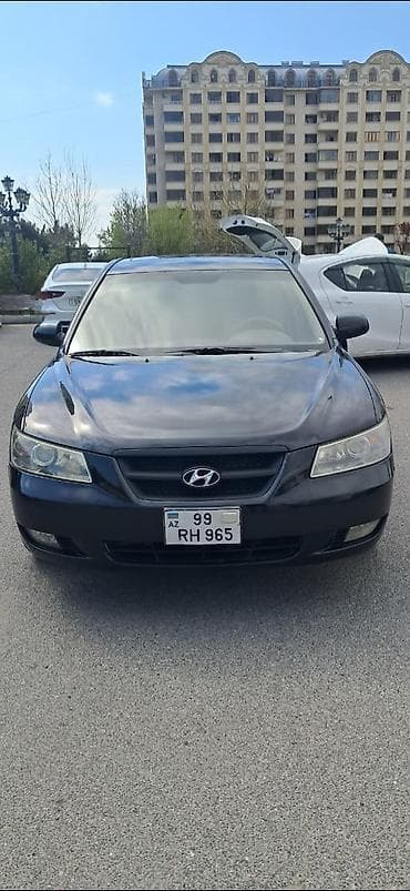 Hyundai Sonata: 2.4 l | 2006 il Sedan