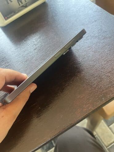 samsung soyuducular: Samsung Galaxy S24, 256 GB, rəng - Boz, Barmaq izi, Face ID, İki sim kartlı — 3