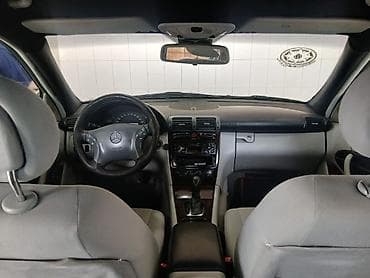 mercedes w202: Mercedes-Benz C-Class: 2.6 l | 2000 il Sedan — 7