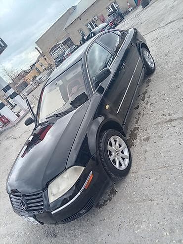 renge rover: Volkswagen Passat: 1.8 l | 2003 il Sedan — 1