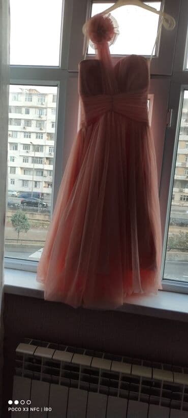 ikinci əl uşaq əşyaları: Çox gözəl ziyafət geyimidi 2dəfə toya geyinilib150azn alınıb — 1