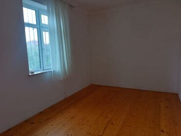 ələt qəsəbəsi: Satılır: geniş və işıqlı mənzil interyeri otag sayı 6tıdır,2 — 3