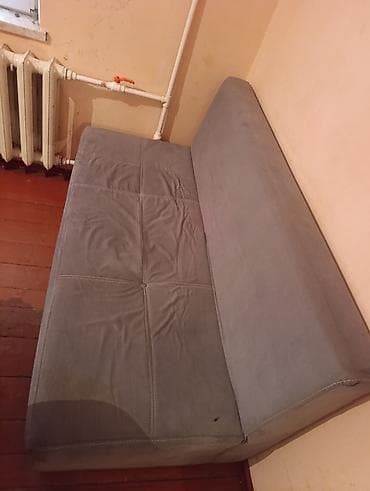 seyf demir: Salam, ofis mebelləri şəkildə gördüyünüz hər şey satılır. Qiymət 200 — 1