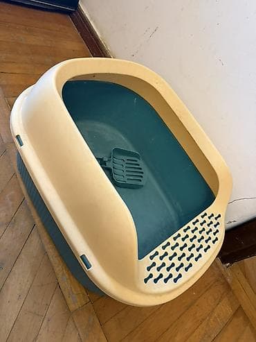 pişik üçün qab: Pişik üçün qapalı tualet qabı — 2