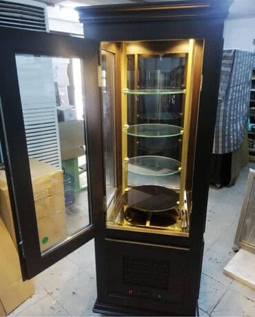 витрины для магазина: Məhsulların nümayişi üçün nəzərdə tutulmuş şüşə vitrin. Bu vitrin şüşə — 2