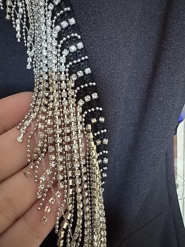 Qara vecerniy palra 36 razmer-50 manat,rozoviy vecerniy paltar 36,38 — 3