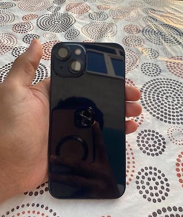 ayfon es 5: IPhone 13, 128 GB, Qara, Face ID — 1
