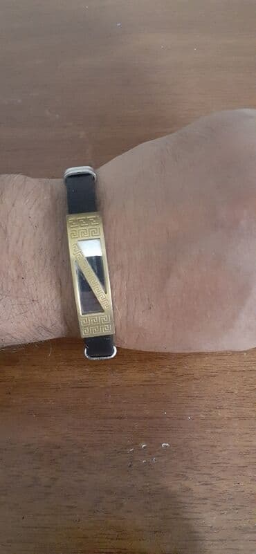 sebeke qizil qolbaqlar: Qolbaq təzə — 1