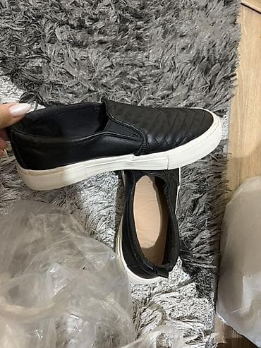 Pull and Bear 36 razmer. 12 m — 2