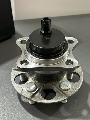 toyota prius ehtiyat: Toyota Prius 30 Gövdə Arxa stupitsa — 3