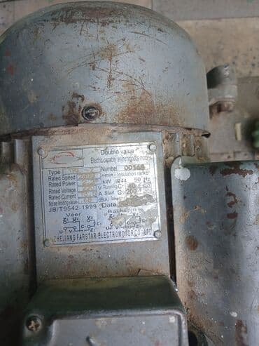 islenmis pol taxtasi: Cilalama, polirovka aparatı — 4