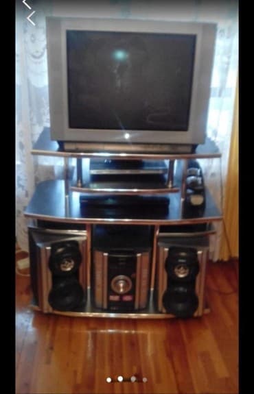 Тelevizor Samsunq 750 man.alinib.ela veziyetde teze kimi di.cox gozel