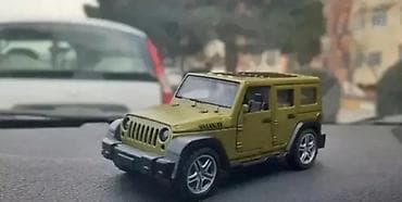 pive set: Qara rəngli metal oyuncaq off-road jeep modeli - Korpus: metal gövdə — 6