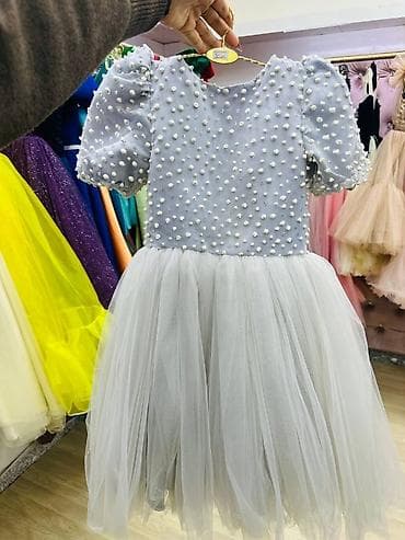 ikinci el geyimlər: Ikinci əl uşaq donlari satışı,magaza baglanir.
Seçim çoxdu — 3