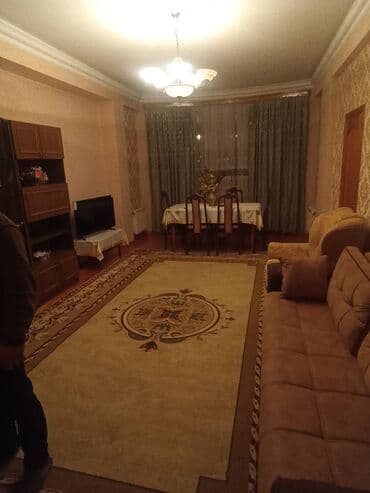 Hər şəraiti var yeni təmir olunub ktv yanı 3-cü mərtəbə 3 otaq
550